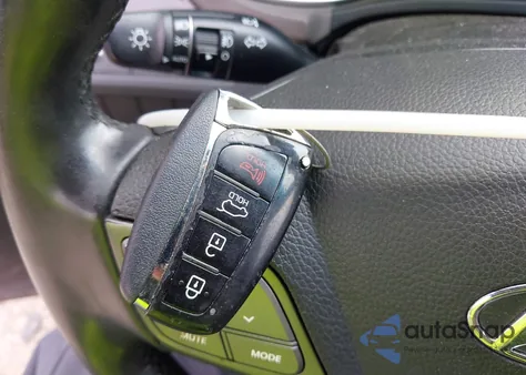 2014 Hyundai Santa Fe Sport 2.4L z USA, uszkodzony, nr VIN 5XYZU3LB6EG149931